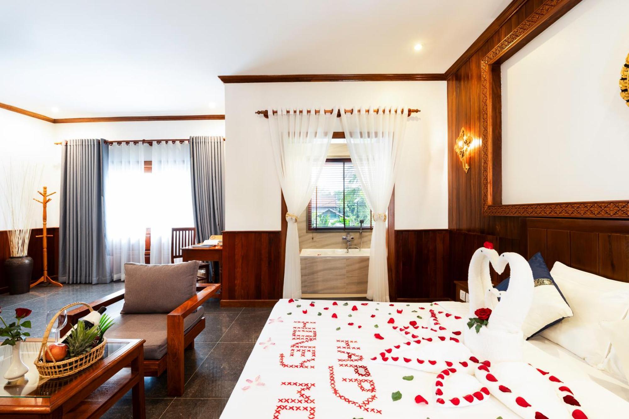 DOM Boutique Hotel Siem Reap Extérieur photo